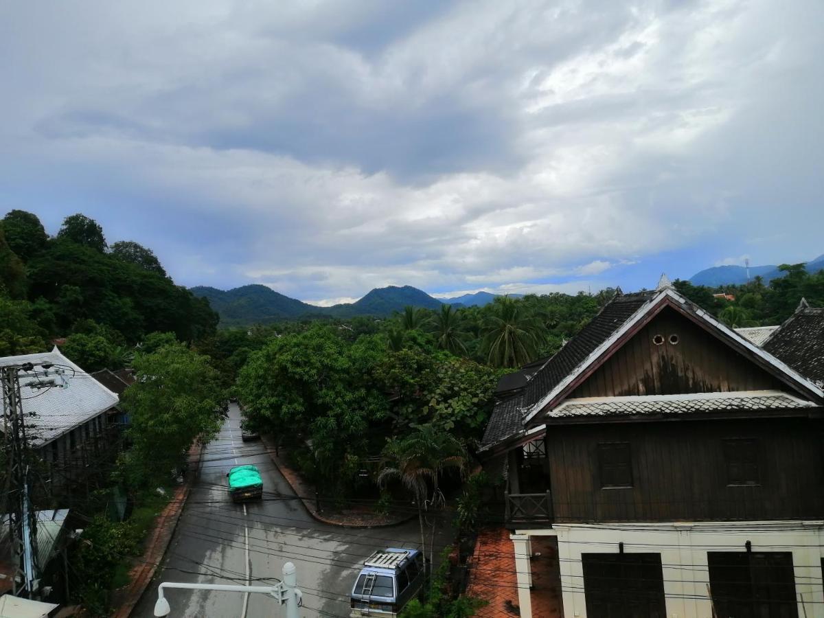 Villa Merry Lao Ban Aphay ルアンパバーン エクステリア 写真