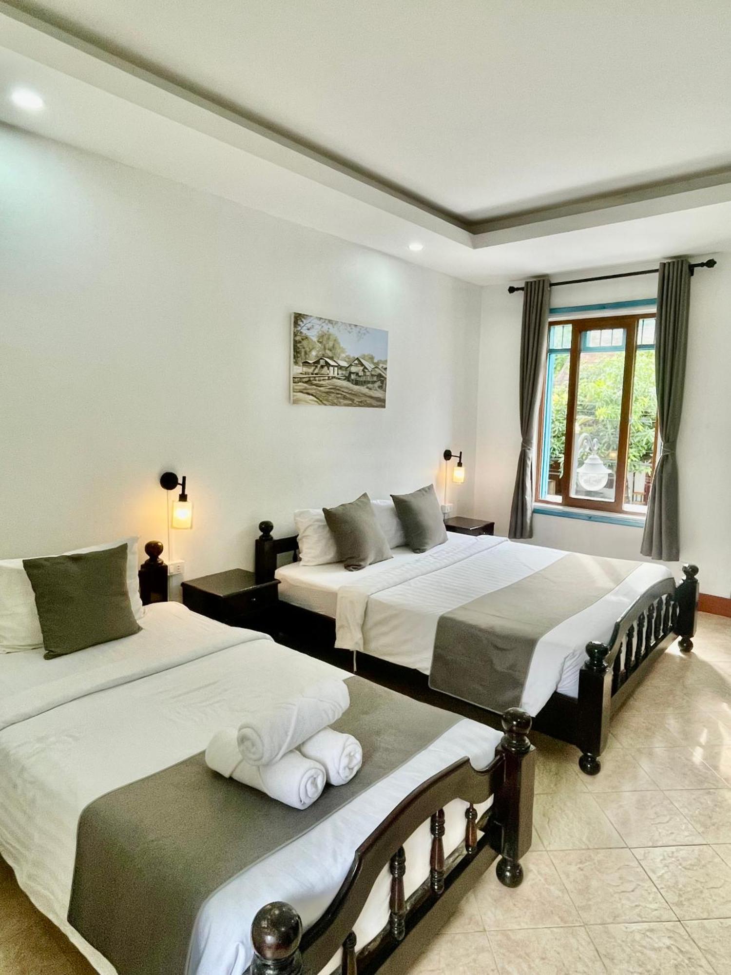 Villa Merry Lao Ban Aphay ルアンパバーン エクステリア 写真