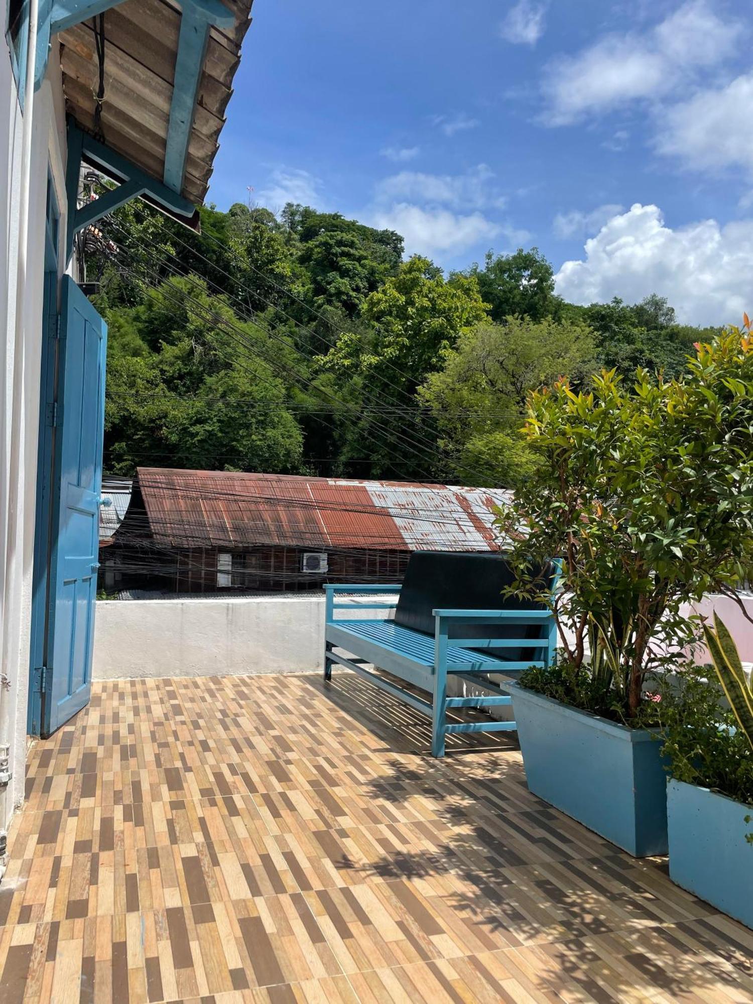 Villa Merry Lao Ban Aphay ルアンパバーン エクステリア 写真